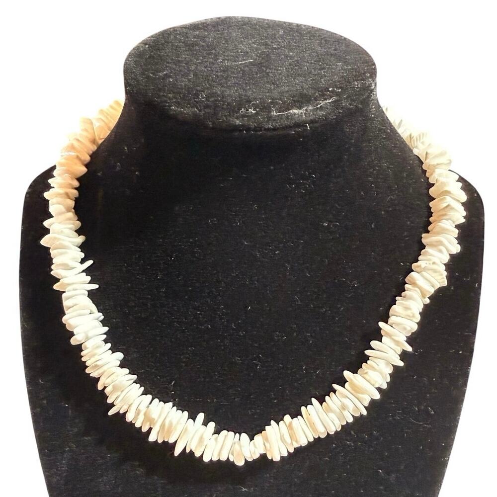 Lot of 5 Puka Shell Plumeria Y2K Hawaiian Surfer Boho Choker Necklace Set - Picture 2 of 7